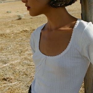 Doen Romy Tee in Salt